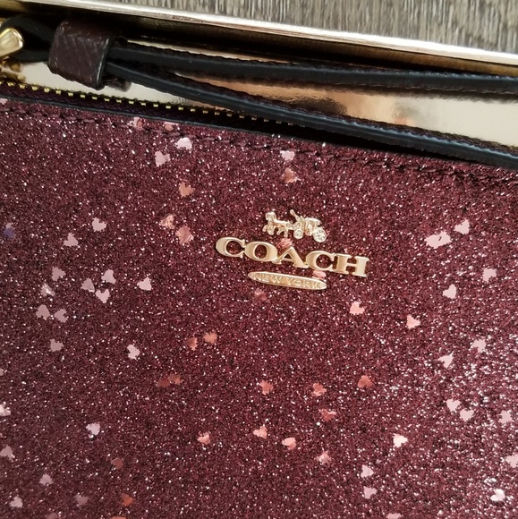 🔥LAST 1🔥NIB COACH HOLIDAY HEART GLITTER WRISTLET - Picture 4 of 8